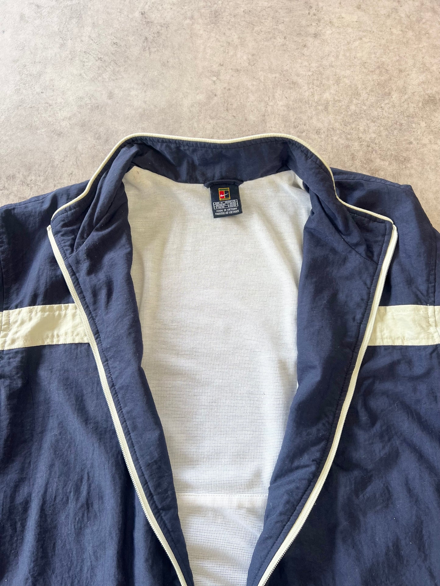 Vintage 90’s Nike Court Jacket (L)