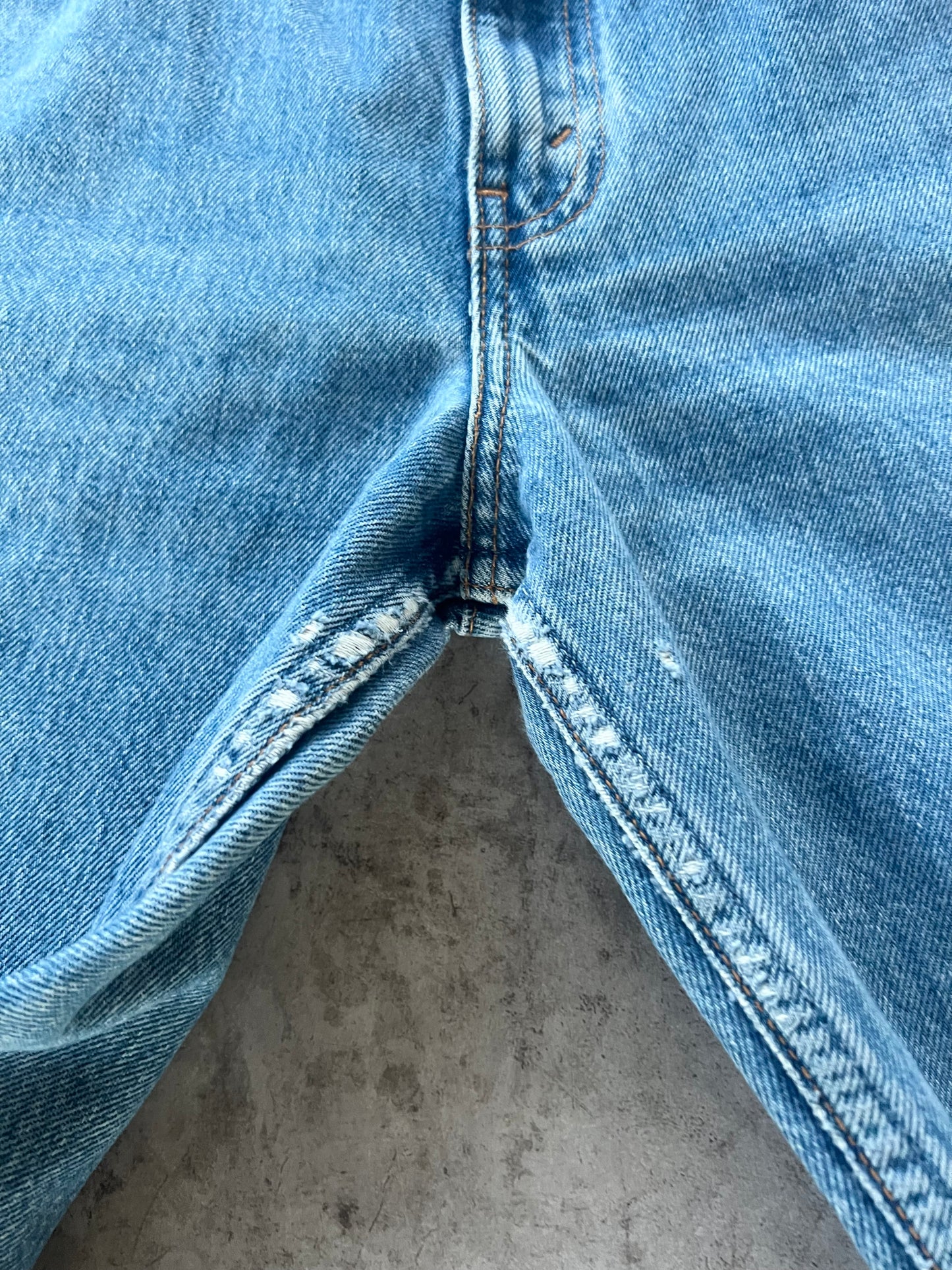 Vintage Levi’s 504 Jeans (L)