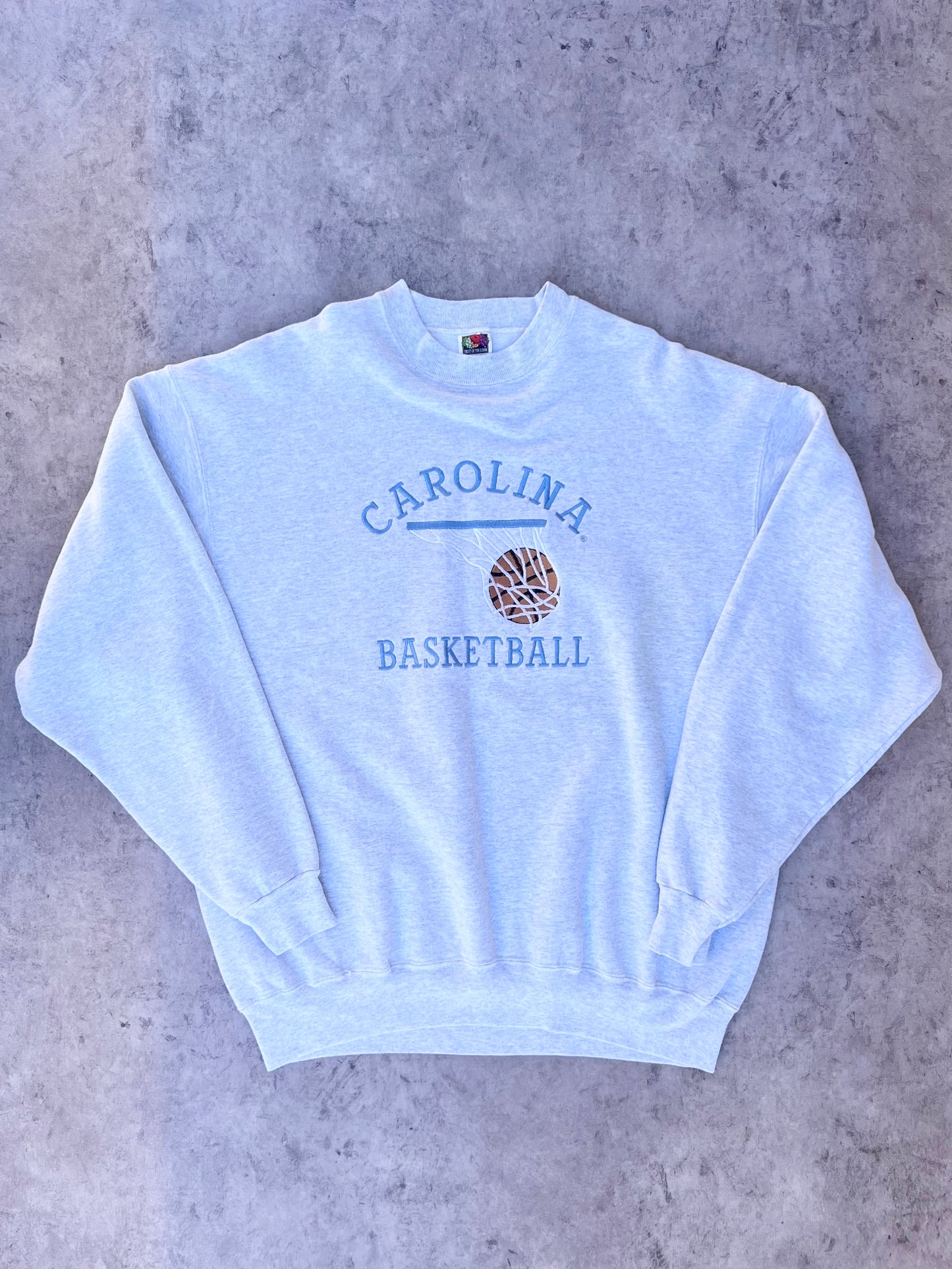 Vintage Carolina Basketball Crewneck (XXL)