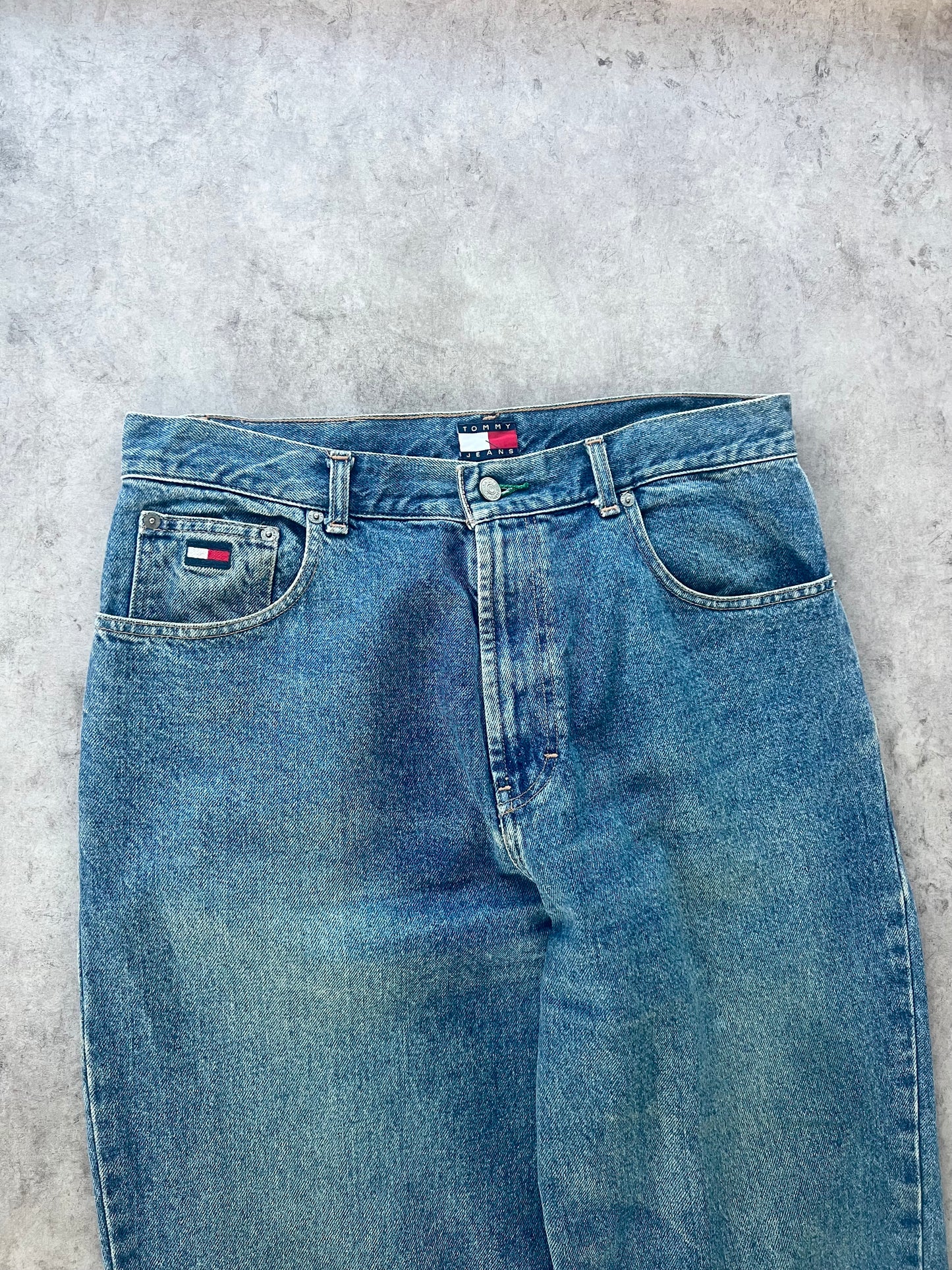 Vintage Tommy Hilfiger Jeans (34”)