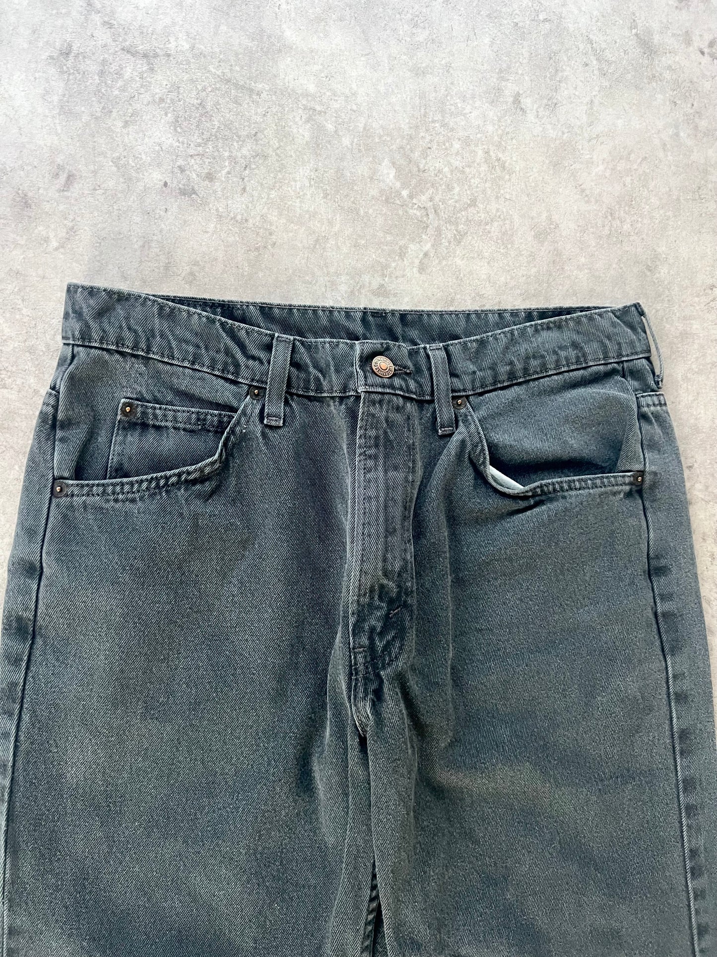 Vintage Levi’s 505 Jeans (32”)