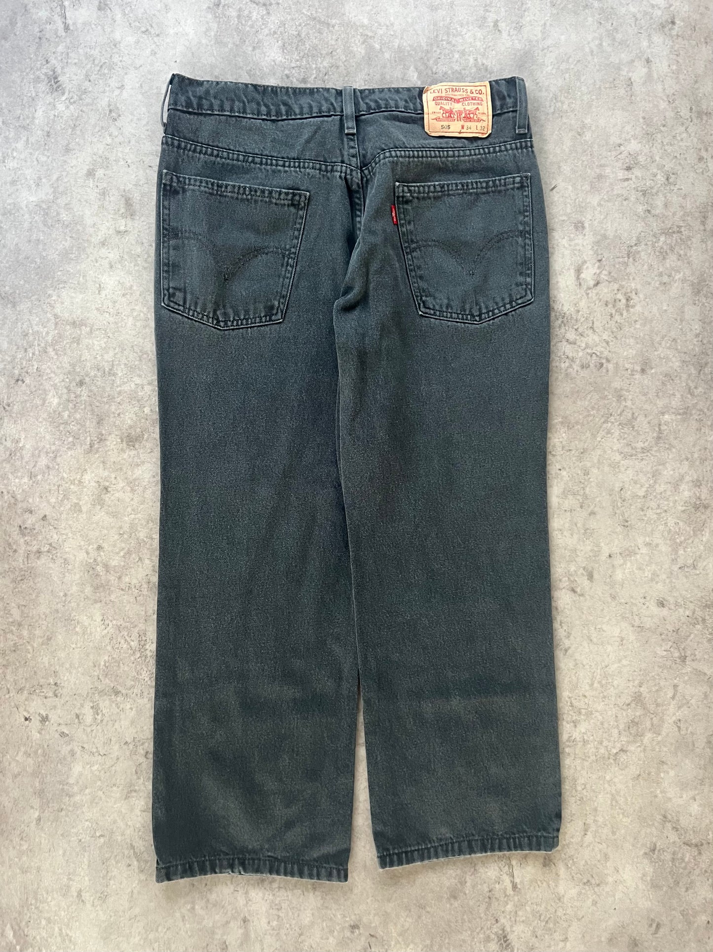 Vintage Levi’s 505 Jeans (32”)