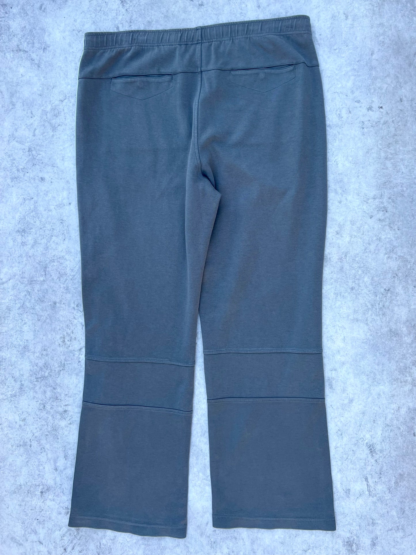Vintage Nike Wide Leg Track Pants (38’’)