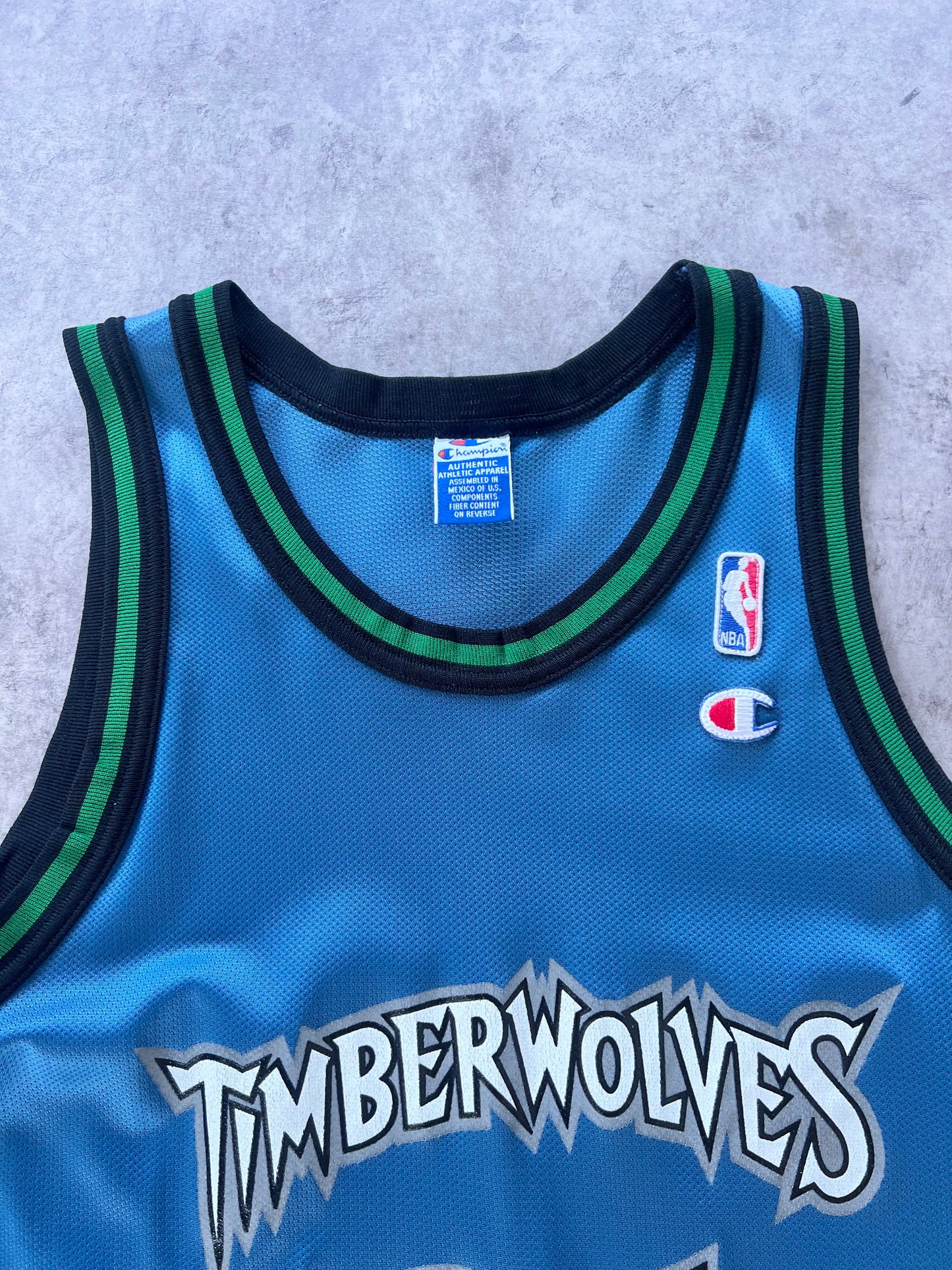 Vintage 90’s Kevin Garnett Champion Jersey (M)