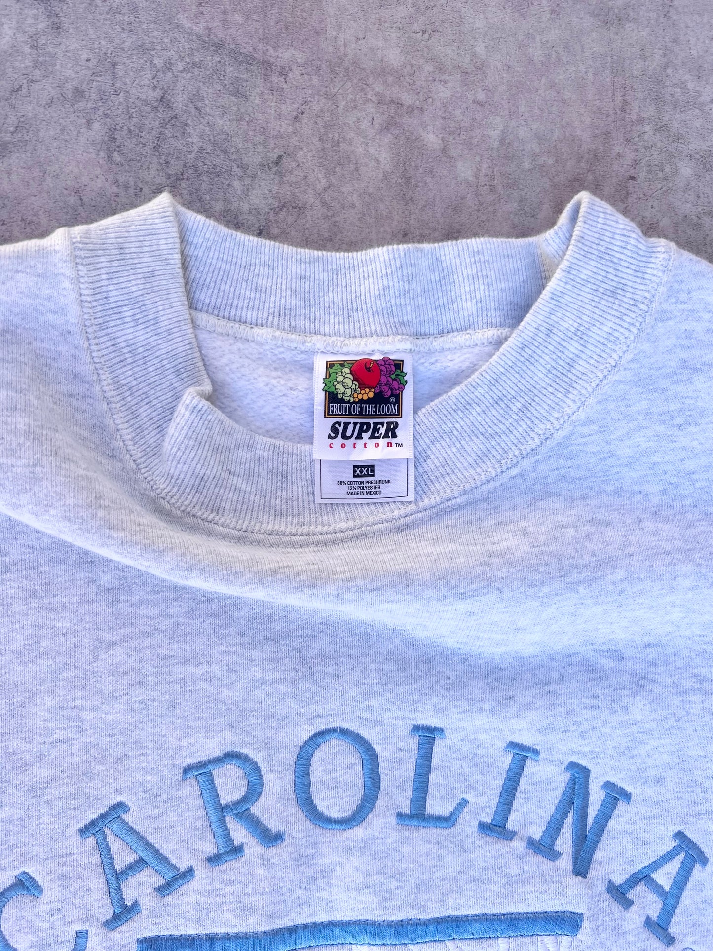 Vintage Carolina Basketball Crewneck (XXL)