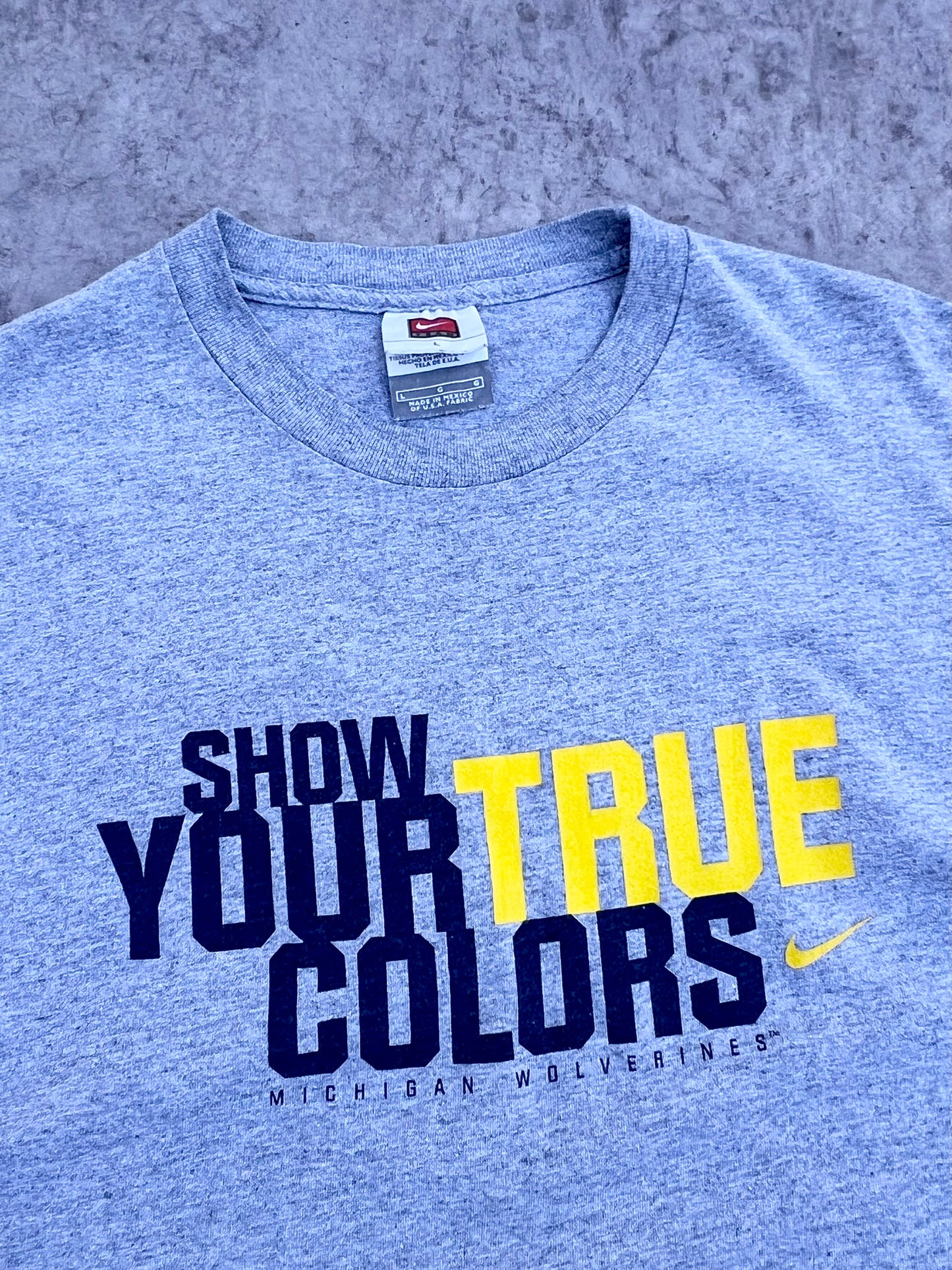 Vintage Nike Michigan wolverines Tee (L)