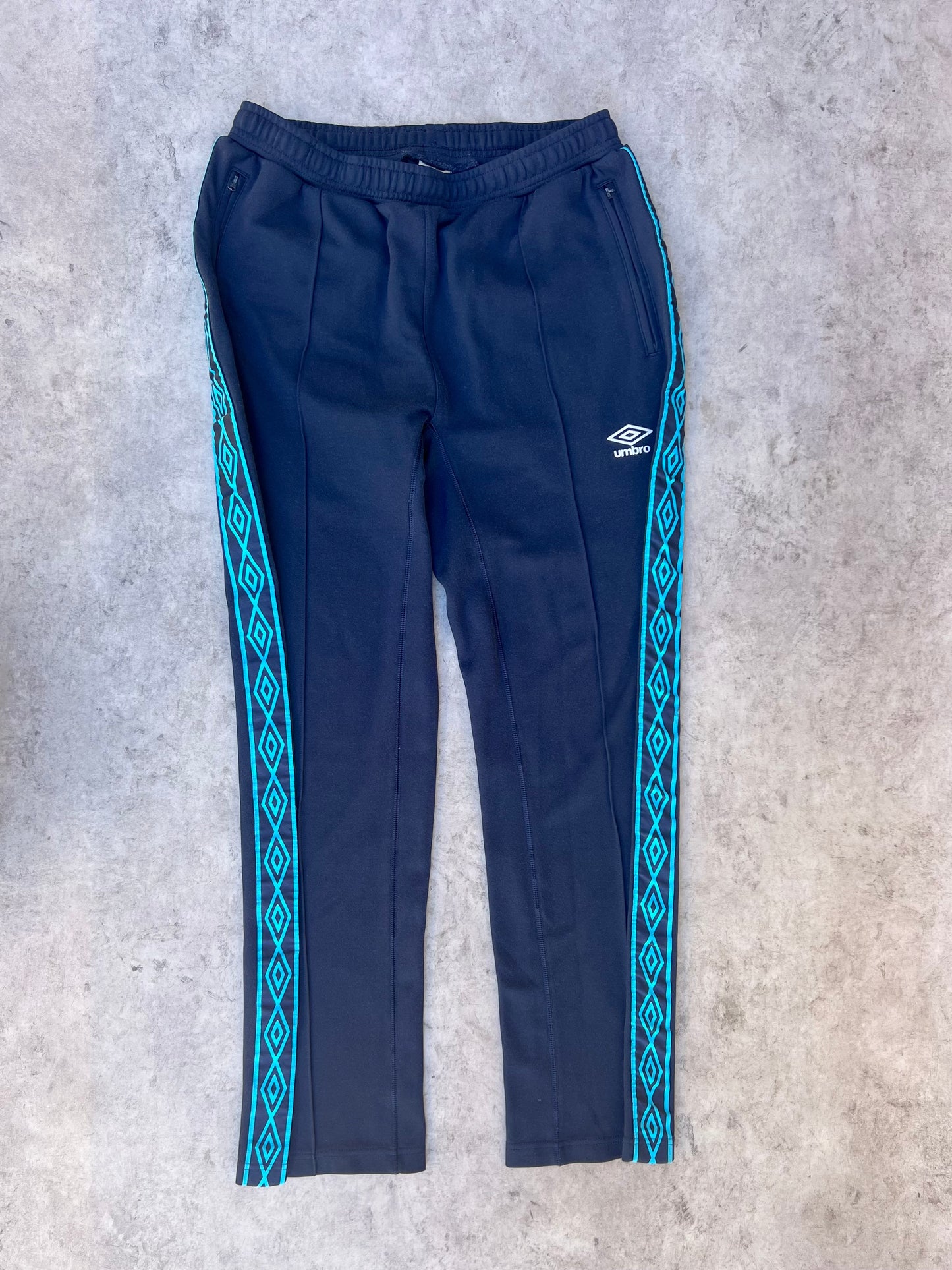 Vintage Umbro Taped Track Pants (32”)