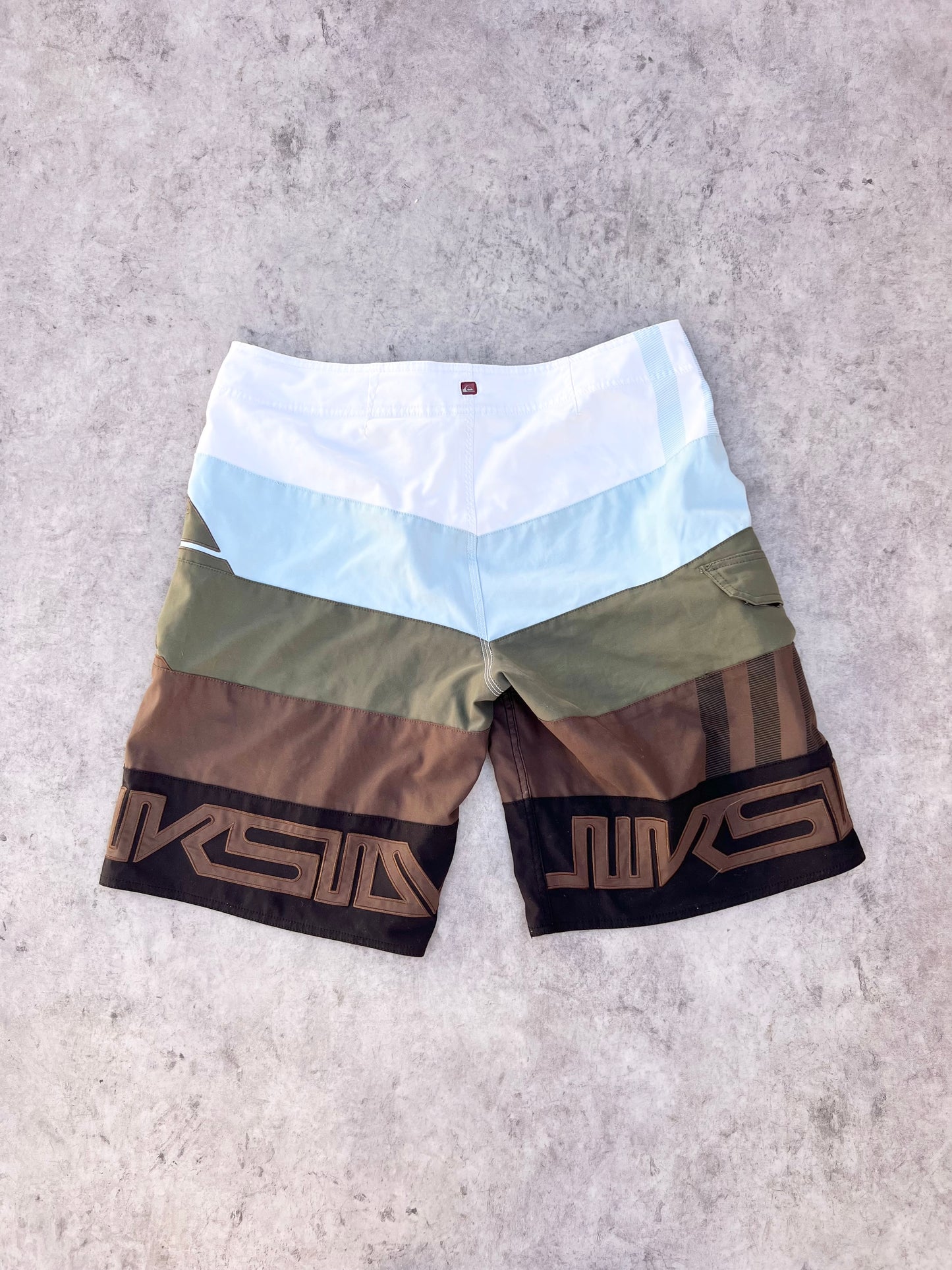 Vintage Quicksilver embroidered Coloured Shorts (36")