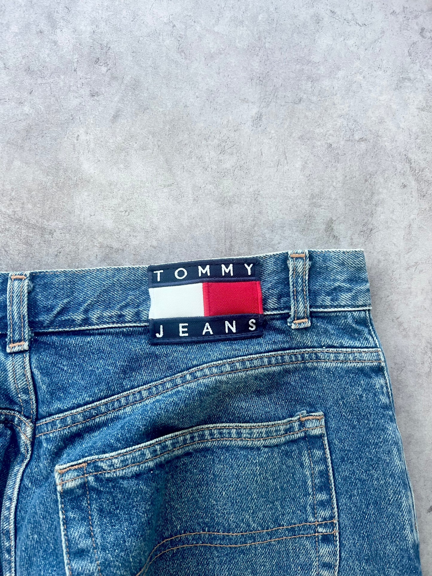 Vintage Tommy Hilfiger Jeans (34”)