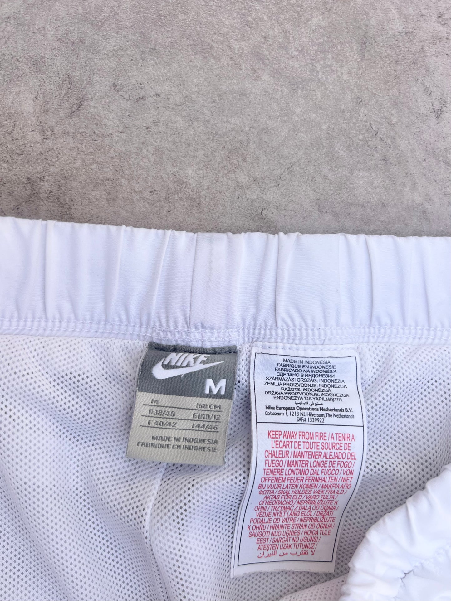 Vintage Nike Wide Leg Track Pants (32”)