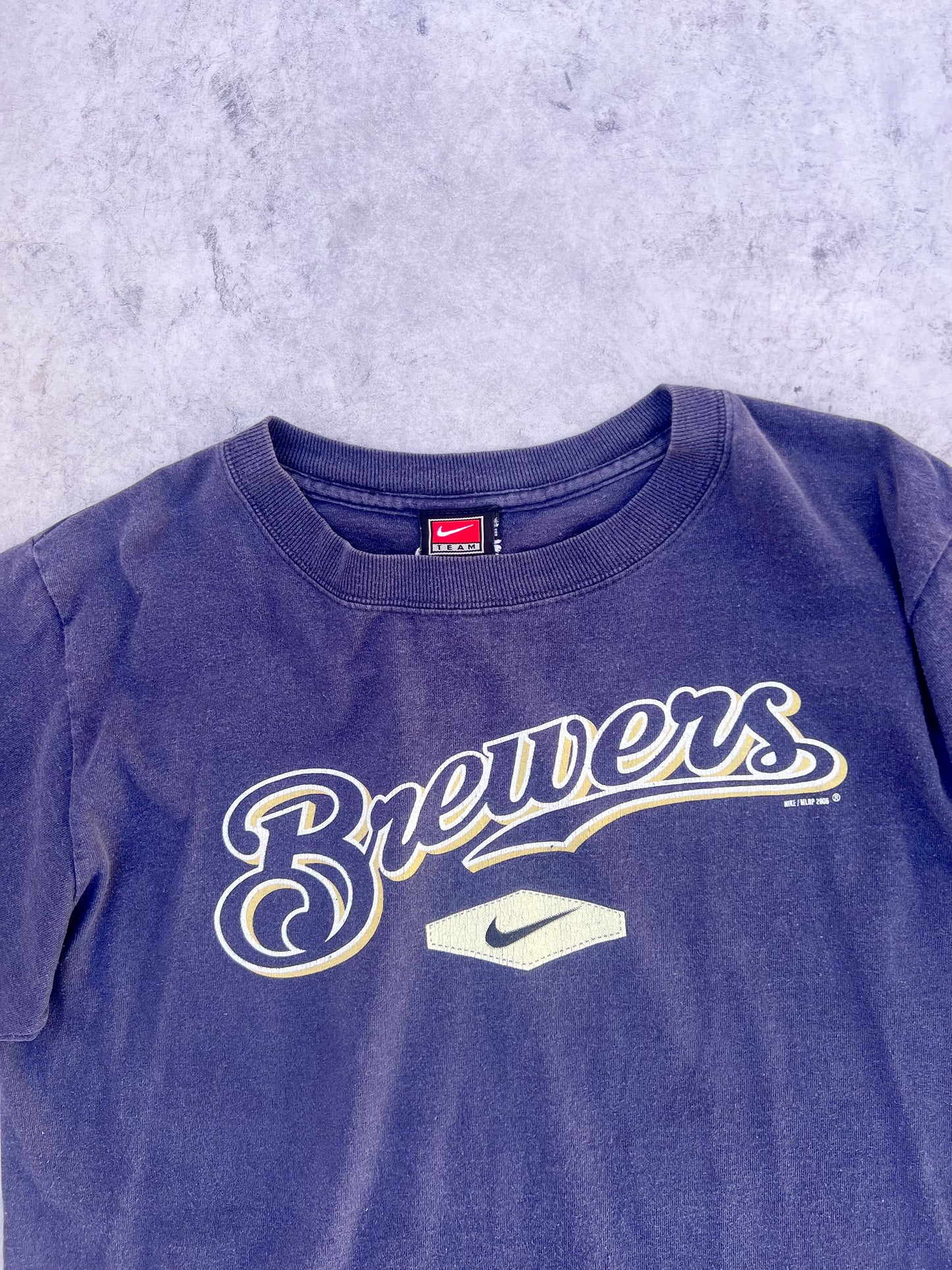 Vintage 2005 Nike Milwaukee Brewers Tee (M)