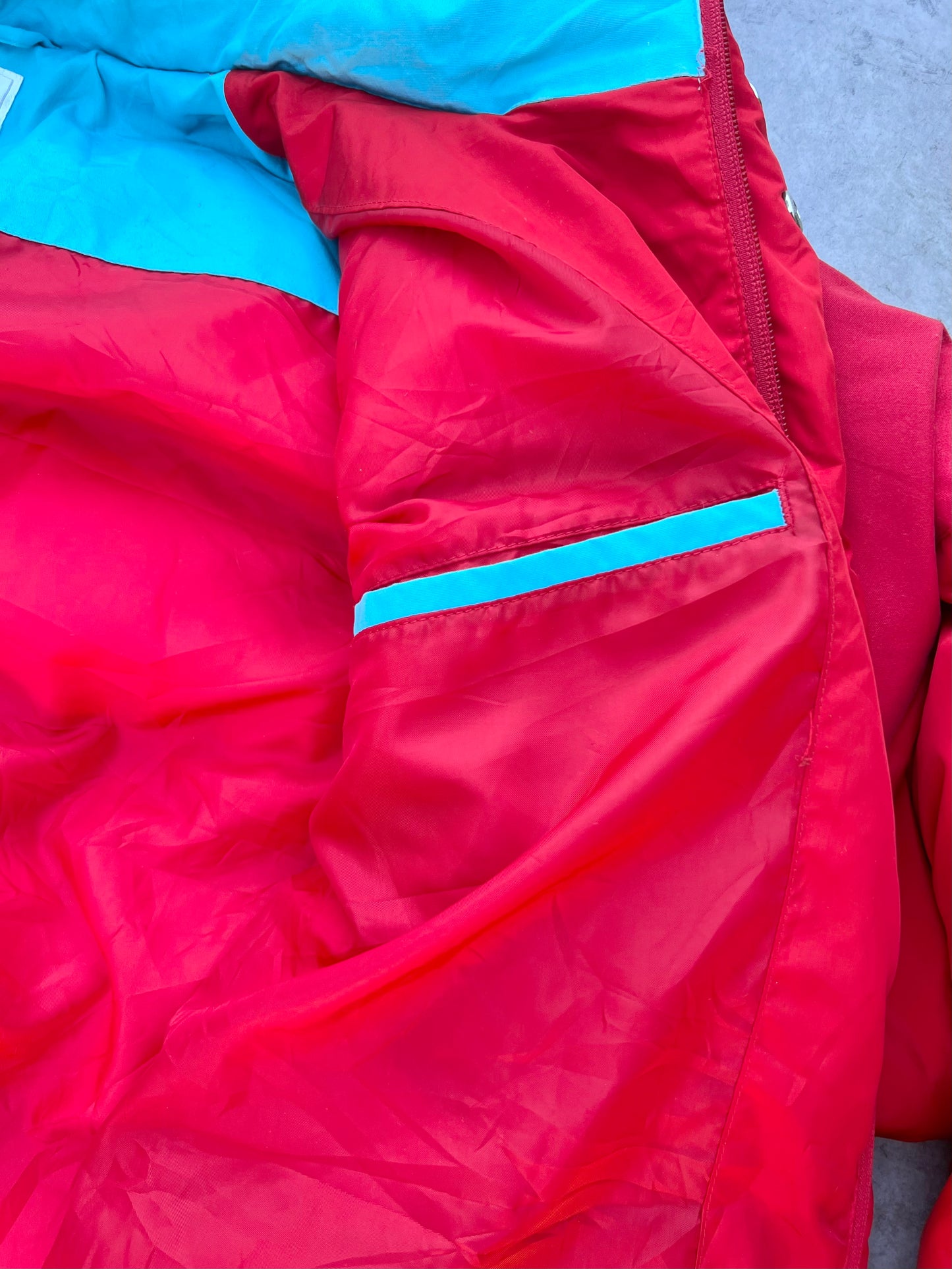 Adidas Puffer Jacket (XL)