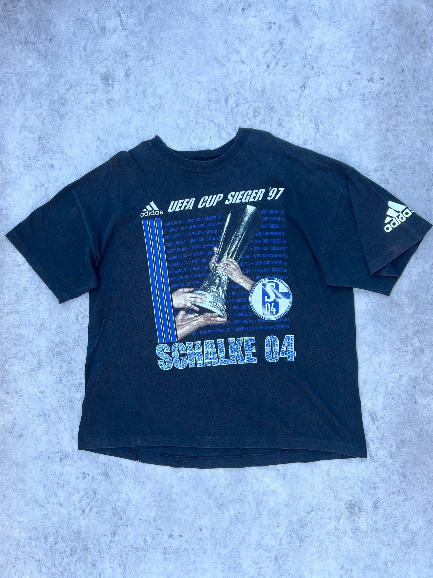 Vintage Adidas Schalke 04 UEFA Cup  Sieger 1997 Tee (XL)
