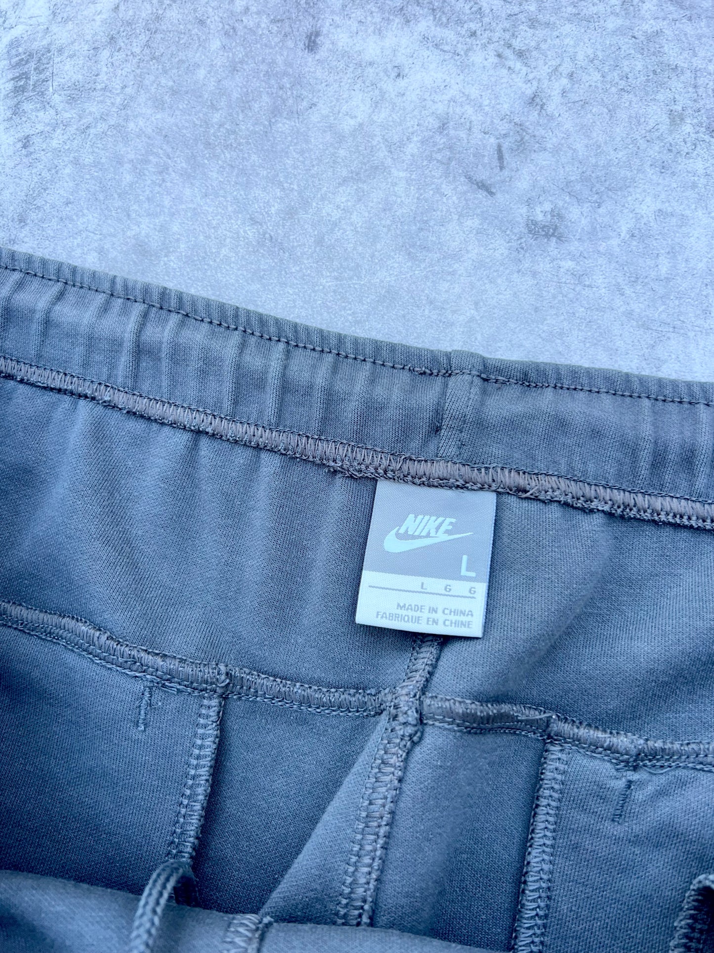 Vintage Nike Wide Leg Track Pants (38’’)