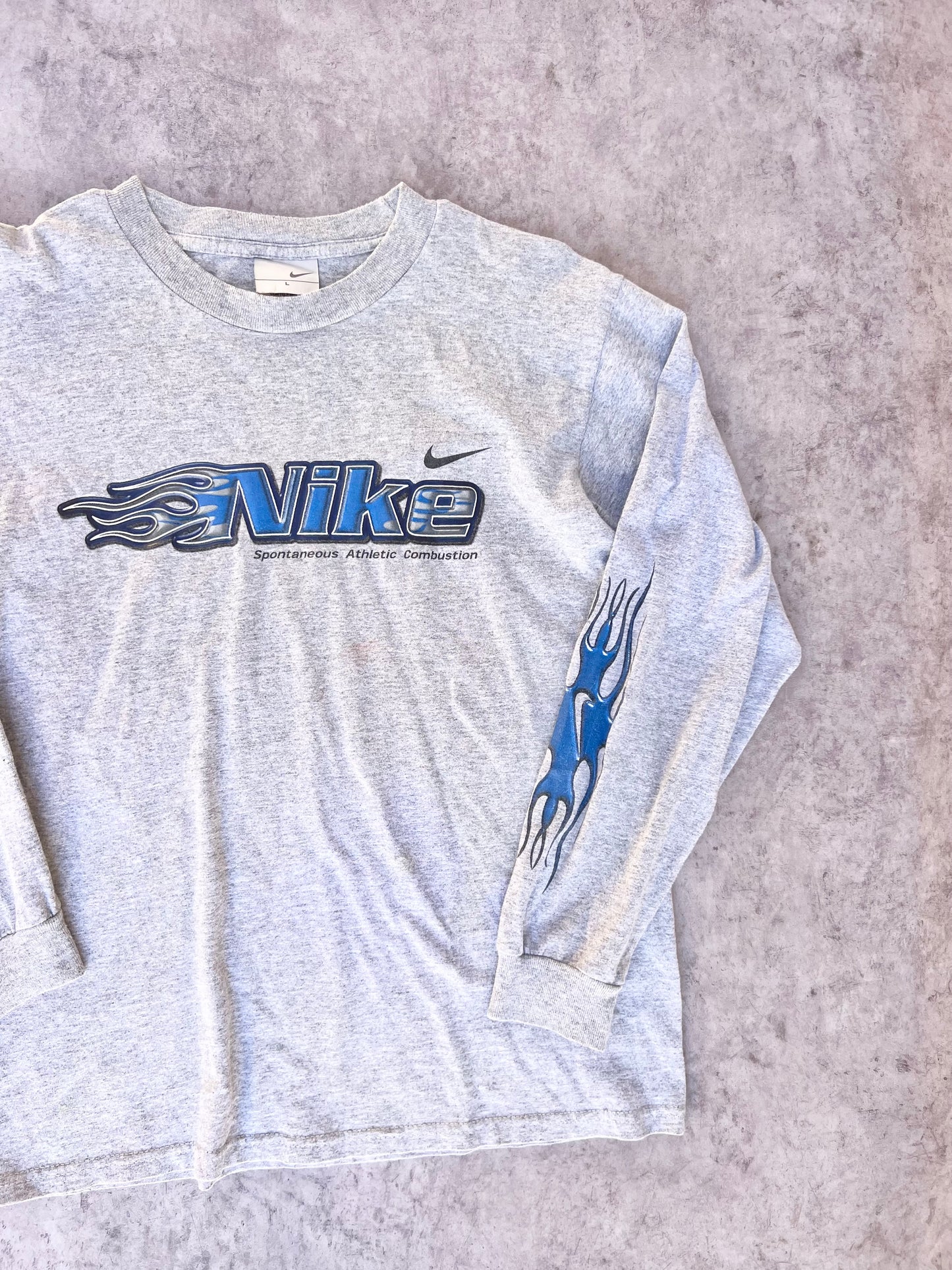Vintage Nike 2000’S Flame Long Sleeve (S)
