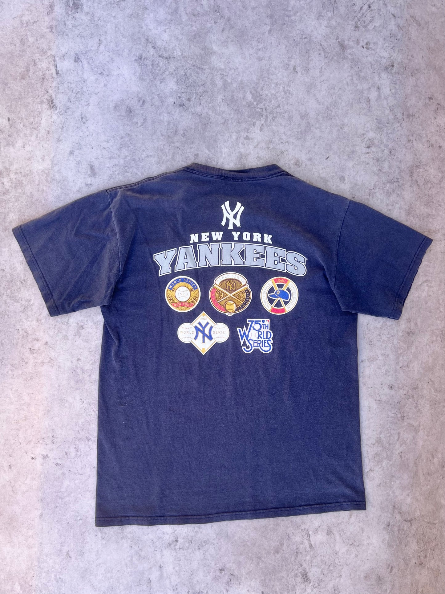 Vintage 2005 New York Yankees Tee (L)