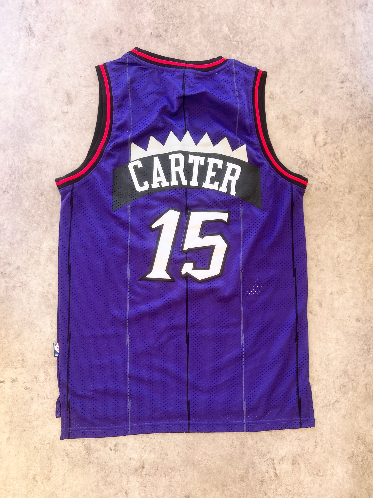 Vintage 90's Toronto Raptors Vince Carter Nike jersey (M)