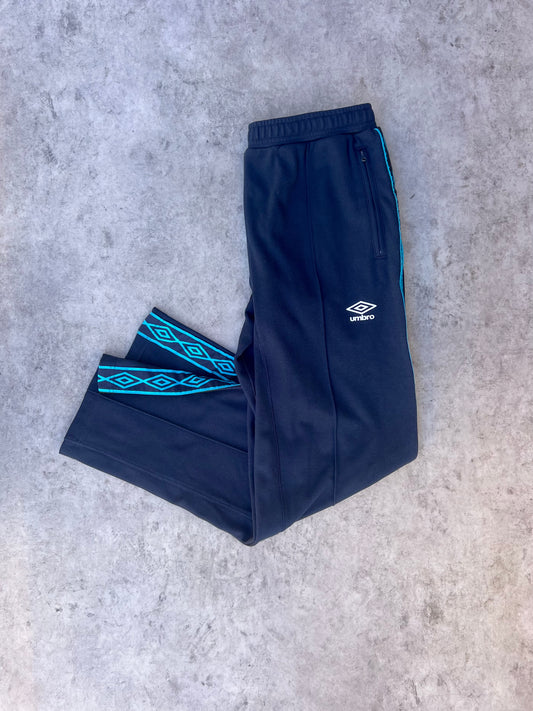 Vintage Umbro Taped Track Pants (32”)