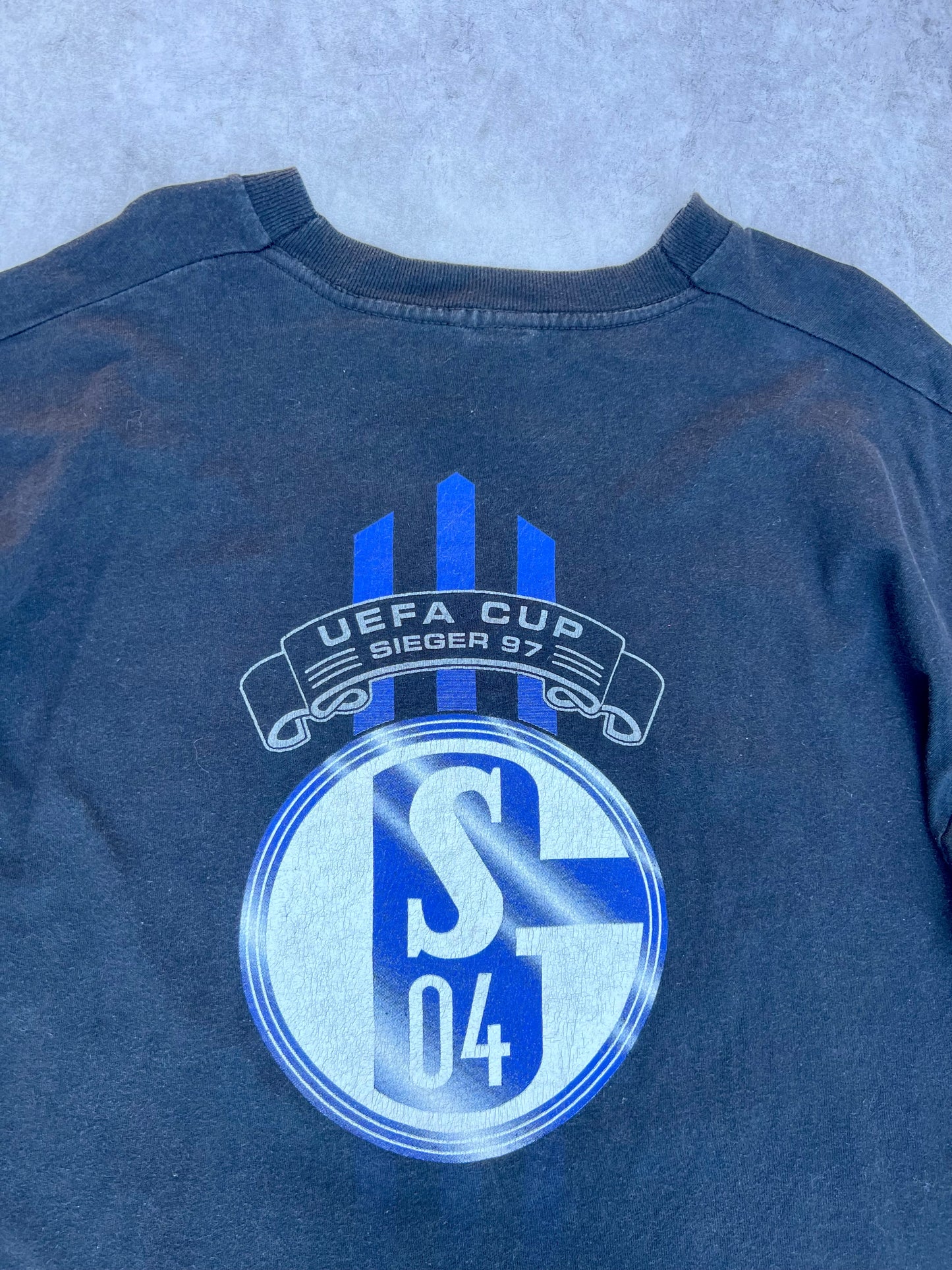 Vintage Adidas Schalke 04 UEFA Cup  Sieger 1997 Tee (XL)