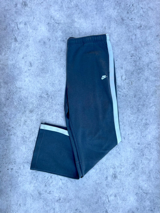 Vintage Nike Wide Leg Track Pants (38’’)